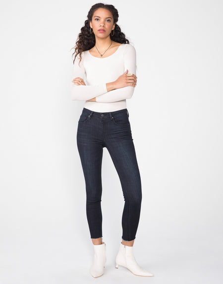 KORA Mid Rise Skinny in Night
