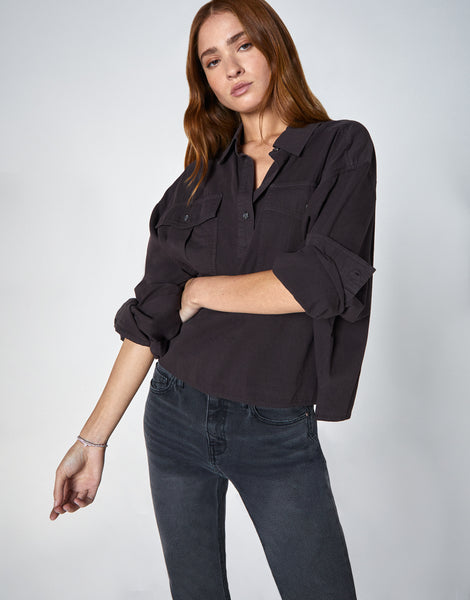 ELLIS Cargo Pocket Pullover Shirt