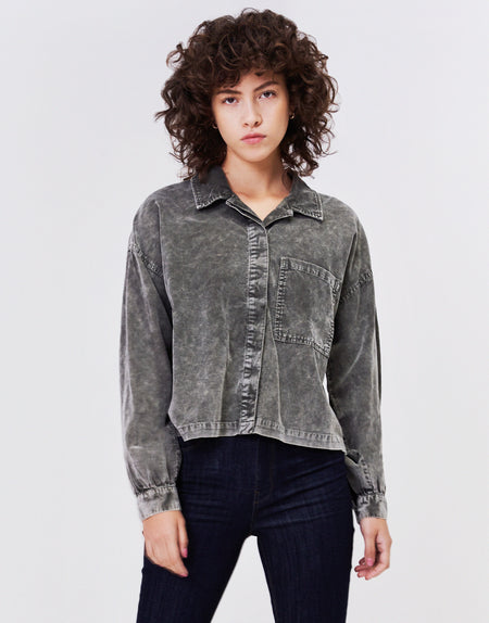 HOLLY Swingy Cropped Baby Corduroy Shirt in Moon