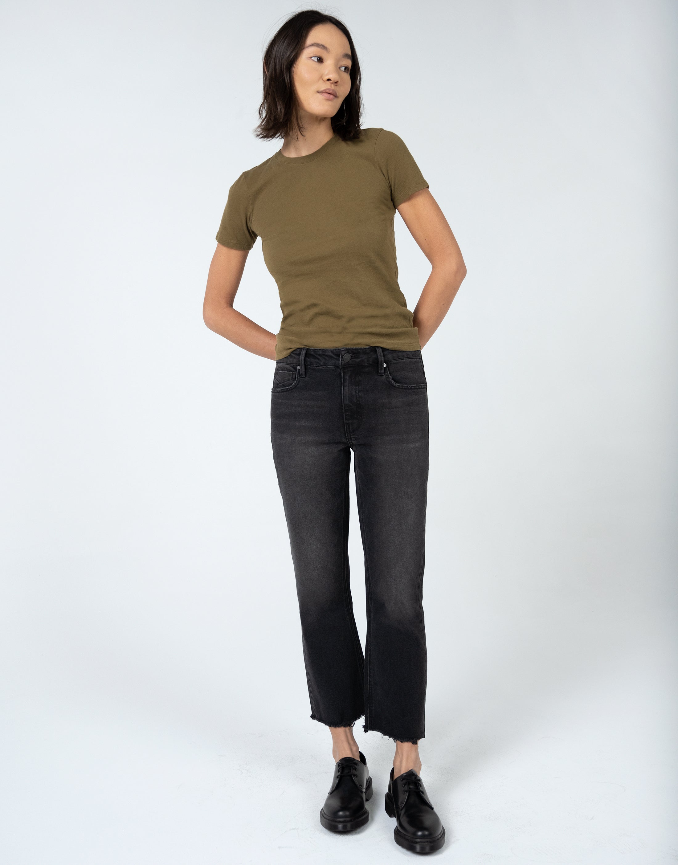 MARLOW Mid Rise Cropped Demi Flare in Psych