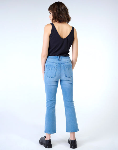 MARLOW Mid-Rise Cropped Demi Flare in River